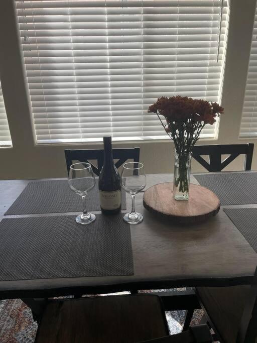 New Beautifully Remodeled Home In Las Vegas Exteriör bild