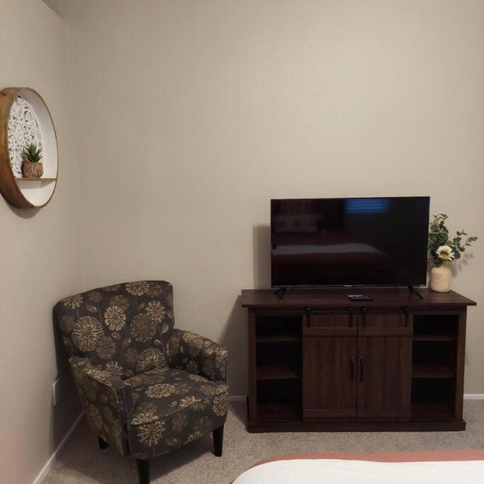 New Beautifully Remodeled Home In Las Vegas Exteriör bild