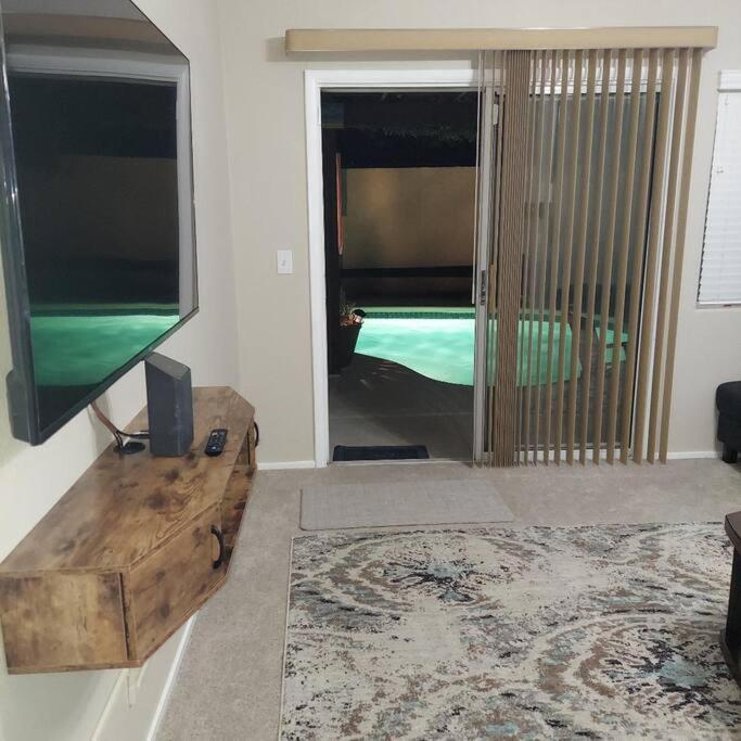 New Beautifully Remodeled Home In Las Vegas Exteriör bild